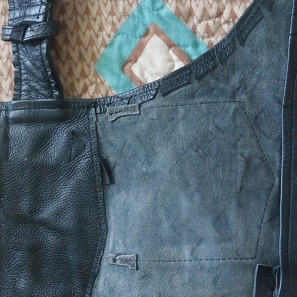 CHAPS HOT LEATHERS SZ M - Picture 10 of 17